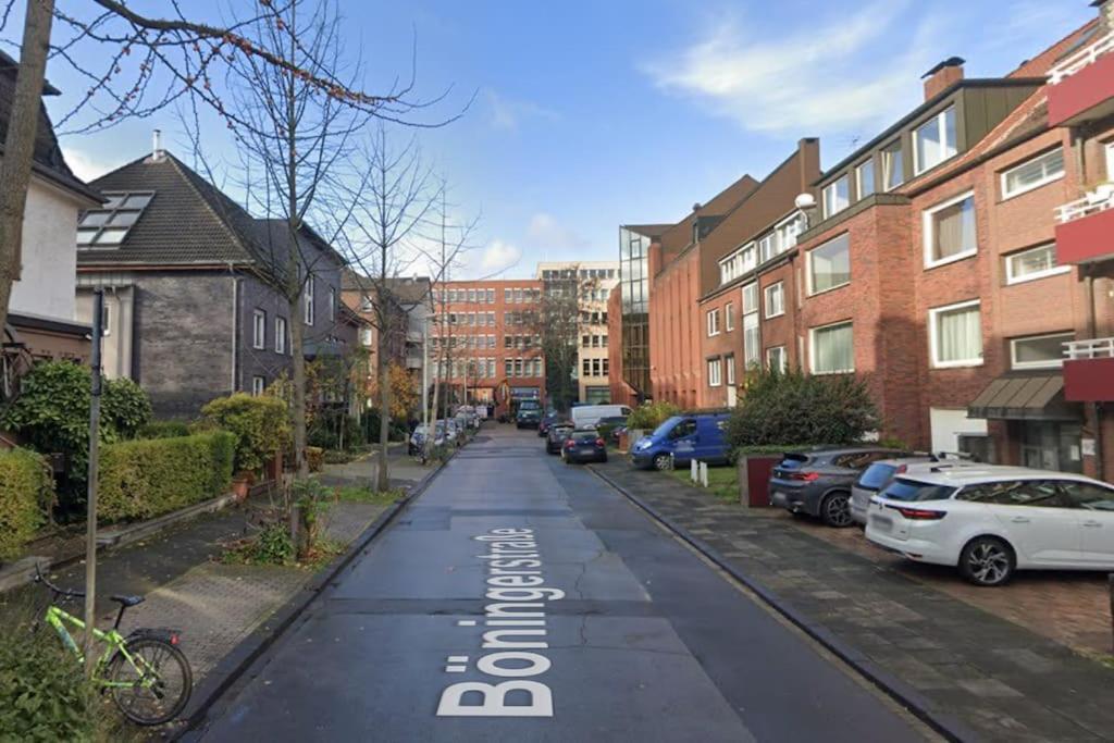 - Cozy Apartment In The Heart Of Duisburg With New York Design & Betten & Sofa - 5 Mins Central Station Hbf - Big Tv & Wifi -- Exterior photo